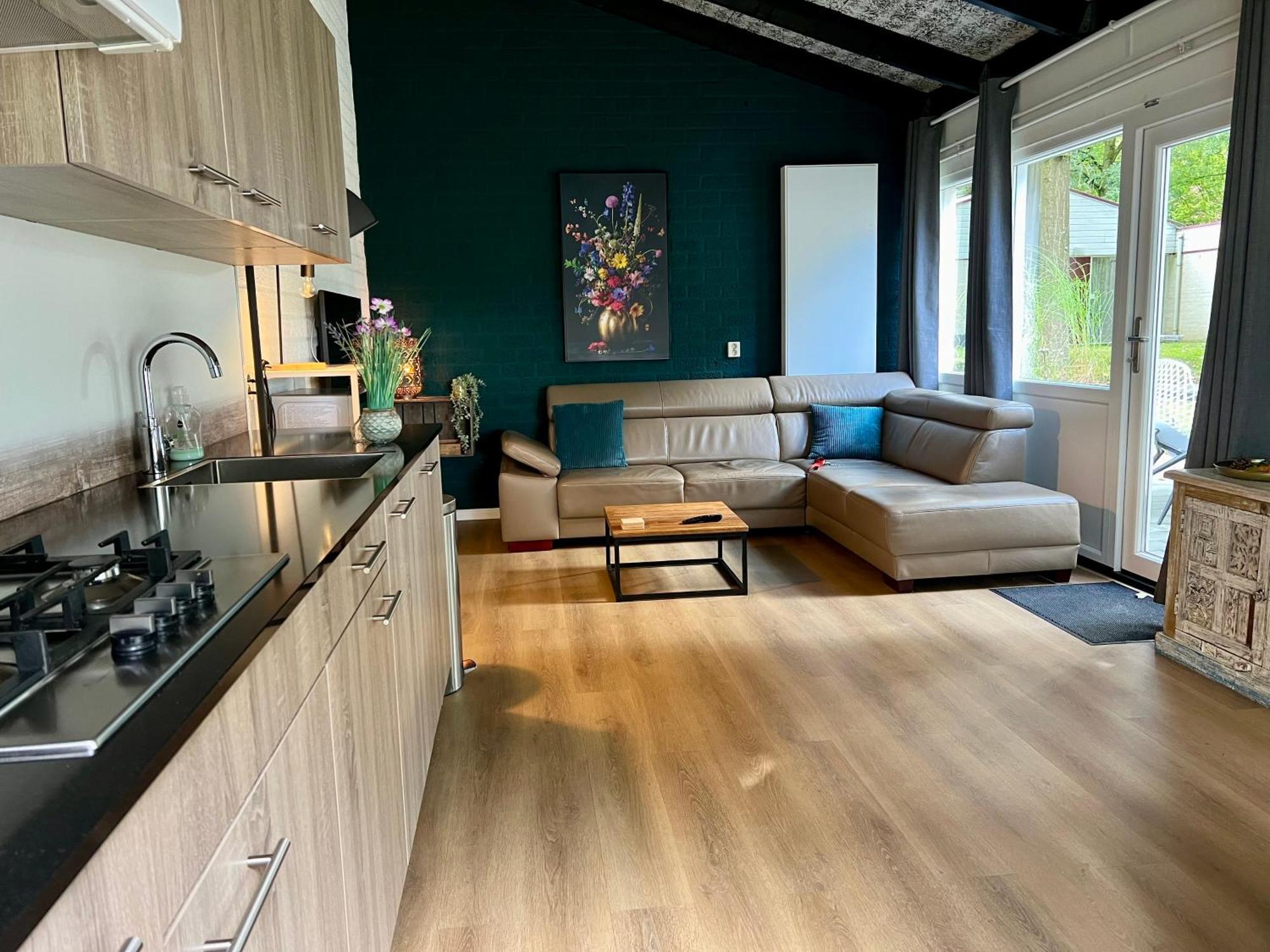 Gehele Bungalow Zuid-Limburg Op Een Park Simpelveld Exterior foto